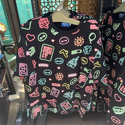 Ｔシャツ(ベイマックスのネオングッズ)