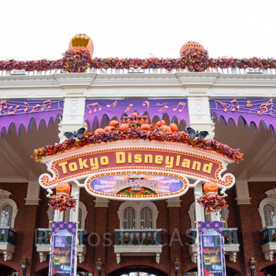 TDLハロウィーン仕様のメインゲート