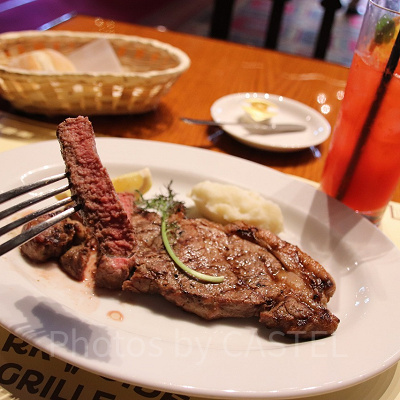 やわらかジューシーなステーキ