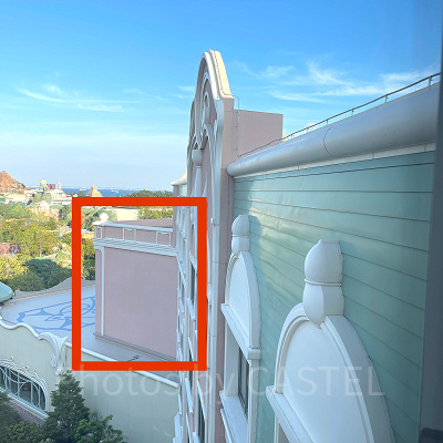 赤枠で囲んだ部分がスプリングスサイドの客室