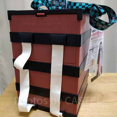 禰豆子のポップコーンバケツの裏面