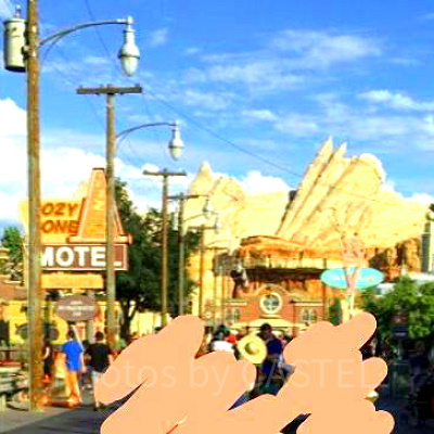 カーズ・ランドの敷地はとっても広い！