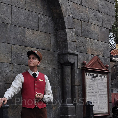 ホグワーツ特急と駅長／USJ