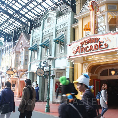 ショップが周りにたくさんあります