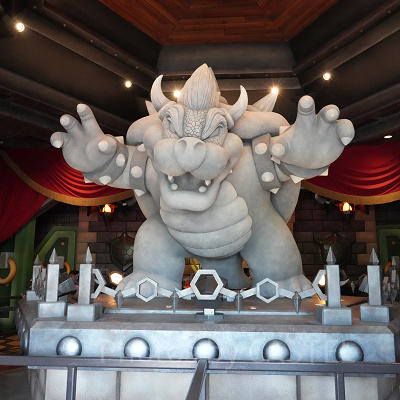 USHのマリオカートにもクッパ像がある！