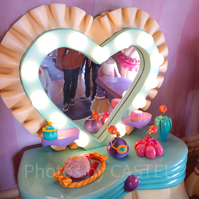 女の子に大人気なのがここ！ミニーになりきるのがこつ♡