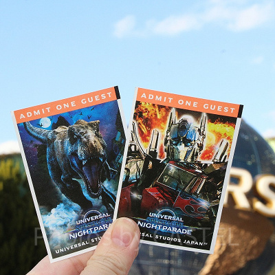 ジュラシックパーク（左）とトランスフォーマー（右）のチケット