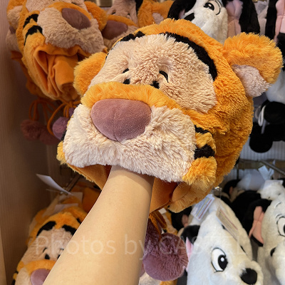 ティガーの紐付きファンキャップ