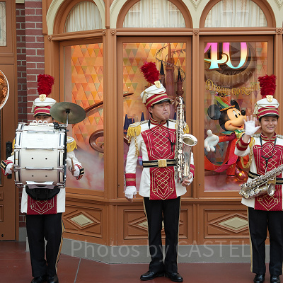 東京ディズニーランド・バンド