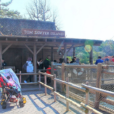 トムソーヤ島いかだは時間調整もある