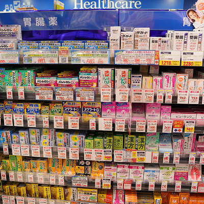 イクスピアリ内のトモズ