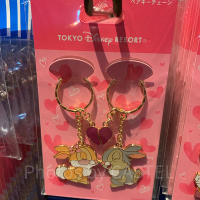 とんすけとミスバニーのキーチェーン