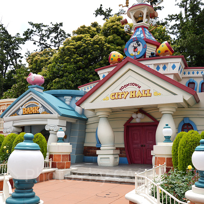 東京ディズニーランドの「トゥーンタウン」| キャステル
