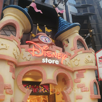 ディズニーストアで販売しているツイステグッズ