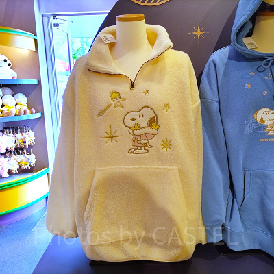 ユニバクリスマスグッズ2024：フリース（冬服スヌーピー&チャーリー）