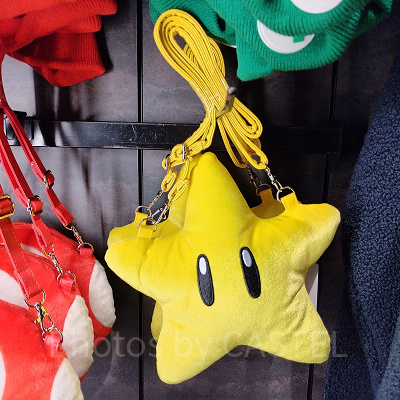 ユニバのマリオグッズ:スターのショルダーバッグ
