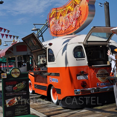 ユニバーサルマーケット