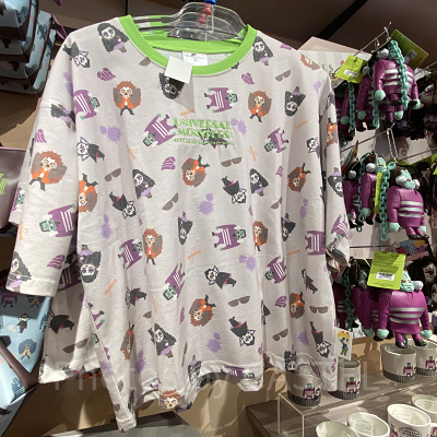 ユニバハロウィン2022グッズ：Tシャツ（総柄）