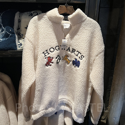 USJ冬グッズ：ホグワーツハイネックボアジャケット
