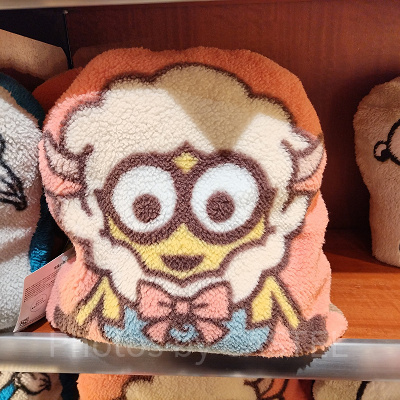 USJ冬グッズ：羊ミニオンのブランケット