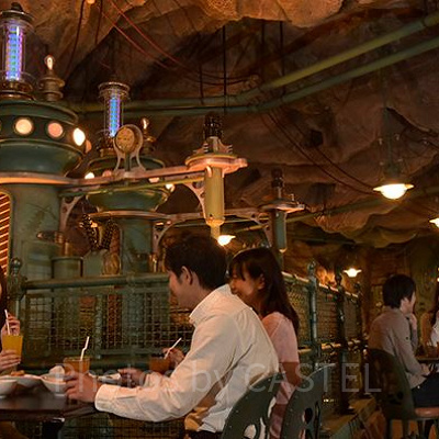 ヴォルケイニア・レストラン