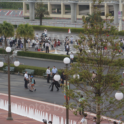 入園の待機エリア　