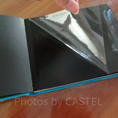 ノリがいらないフィルムタイプがおすすめです。