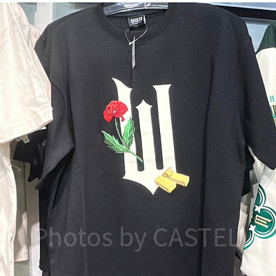 ウィキッドの黒いTシャツ