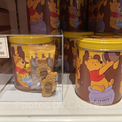 プーさんのクッキー缶