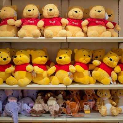 くまのプーさんのぬいぐるみ