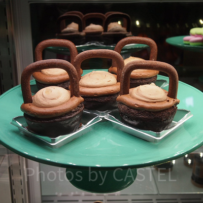 魔女鍋スポンジケーキ