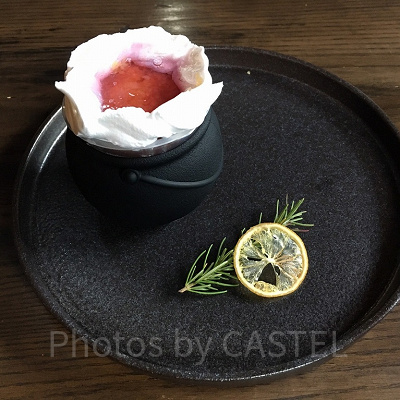 魔女鍋のレモンケーキ