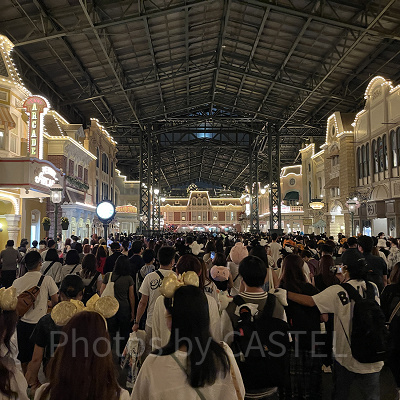 2022年9月15日(木)のワールドバザールのショップの混雑状況