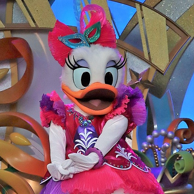 デイジーのスペル キャステル Castel ディズニー情報