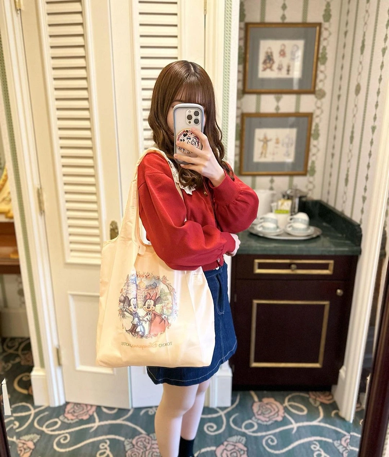 ついにコンプリートしたディズニーホテルのエコバッグ | Hatama