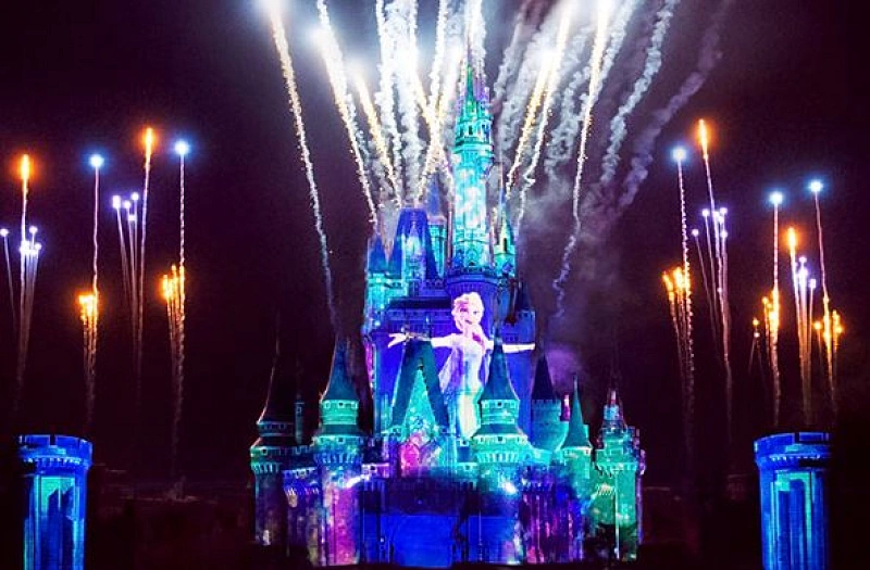 混雑予想】2018年2月ディズニーはアナ雪＆ピクサー＆ダッフィー！TDL