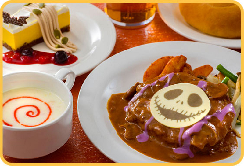 【最新】ディズニーハロウィーン2019フードメニュー＜ランド編＞スペシャルセット・食べ歩き・スーベニア付き