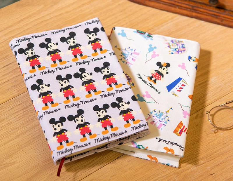 paperback-cover-using-disney-