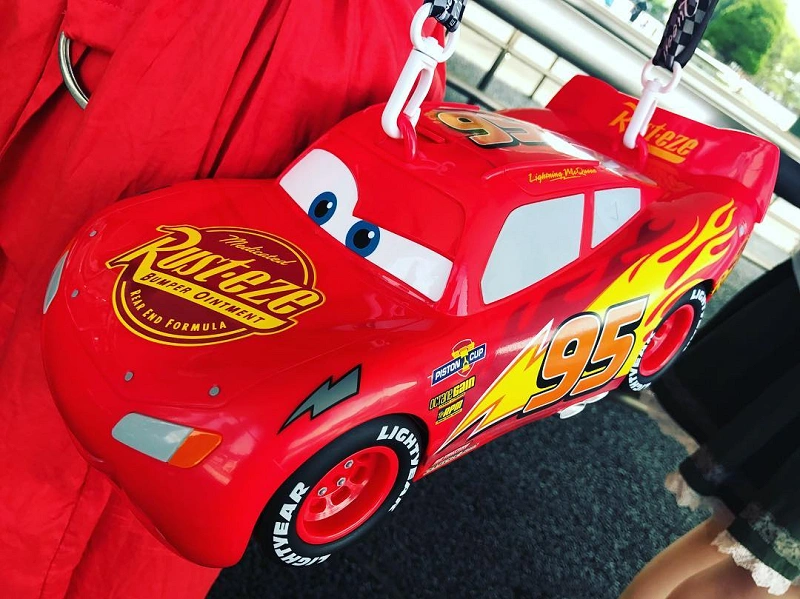 カーズ】ライトニング・マックィーン徹底解説！モデルとなった車種や