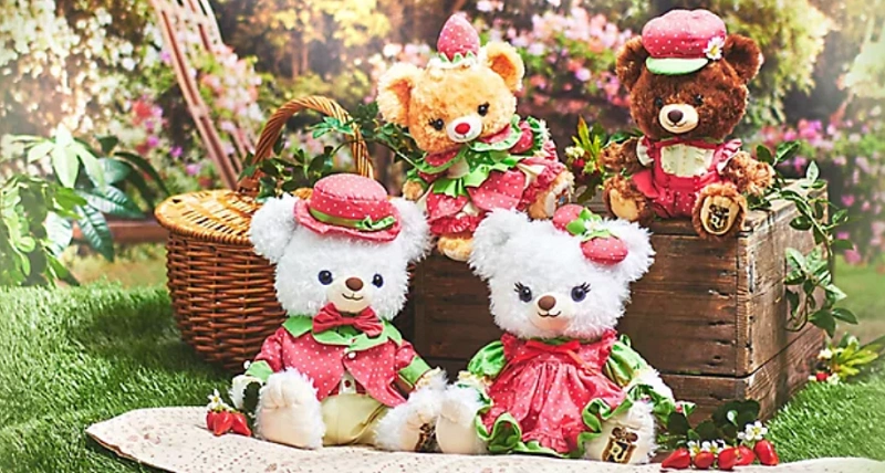 strawberry-costume-p87789.webp