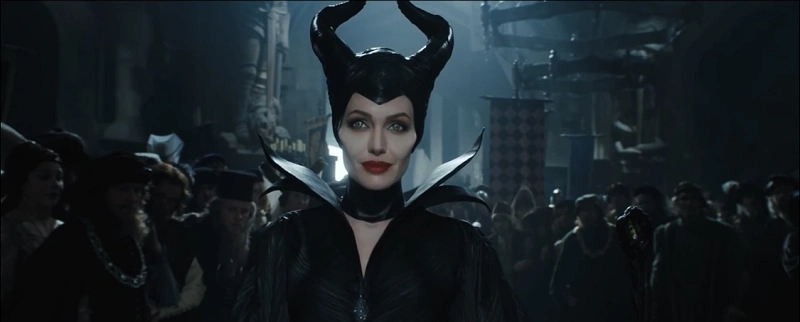 映画『マレフィセント』のあらすじをネタバレありで徹底解説！