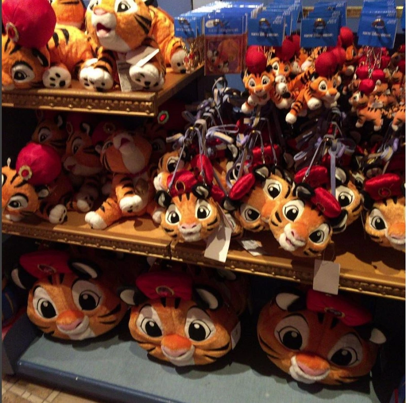 チャンドゥ】ディズニーシーのかわいいトラ！パーク限定キャラクターの