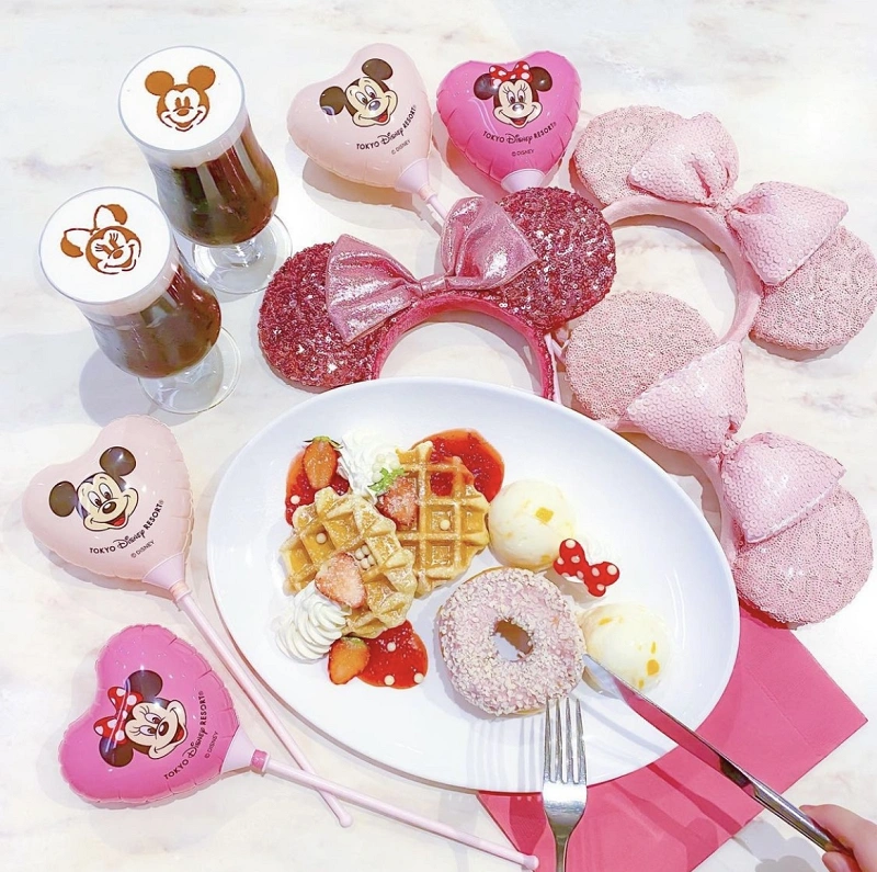 大人気】ディズニーの手持ちバルーン全6種！かわいい写真の撮り方まとめ！