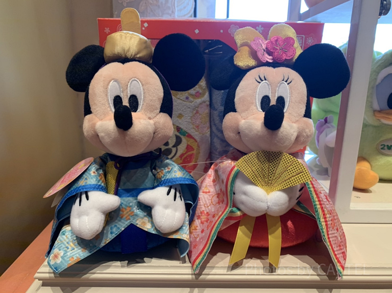 12/26発売】ディズニーひな祭りグッズ！かわいいぬいばと豪華な雛飾り