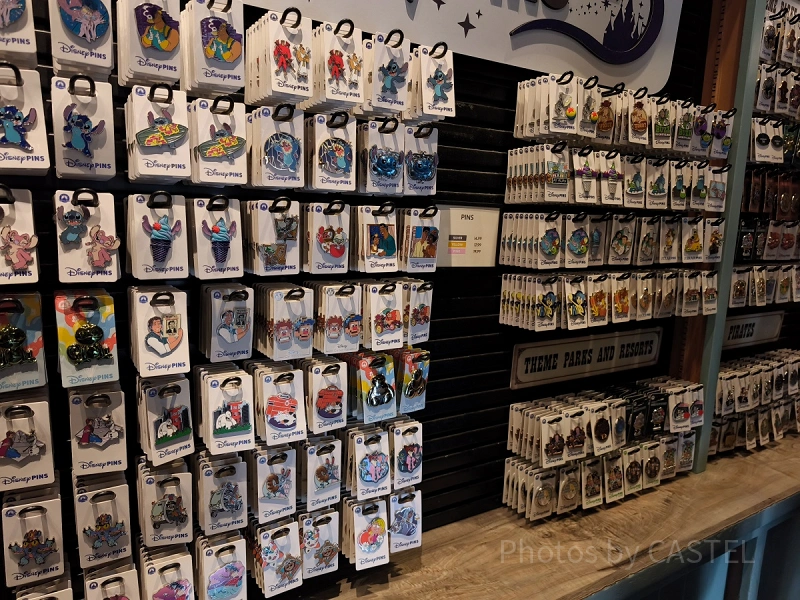 anaheim-disney-pin-badges-