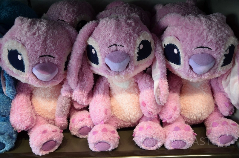 お顔厳選♡ ディズニー スティッチ エンジェル もこもこ だっこ ぬいぐるみ ♡ ディズニーで買えるスティッチのぬいぐるみ9選!かわいい