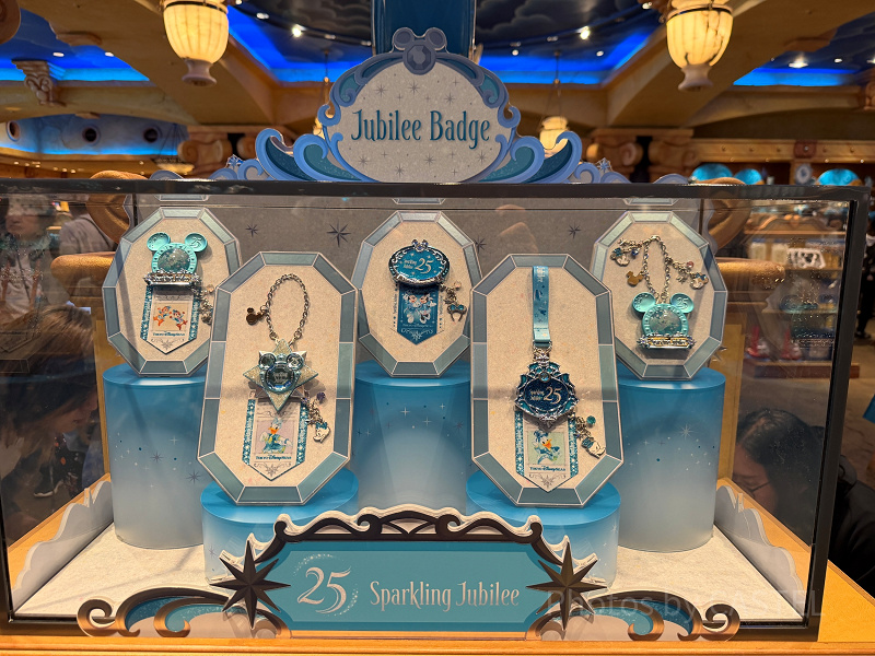 4/8発売】ディズニーシー25周年グッズ「ジュビリーバッジ」！パーツを