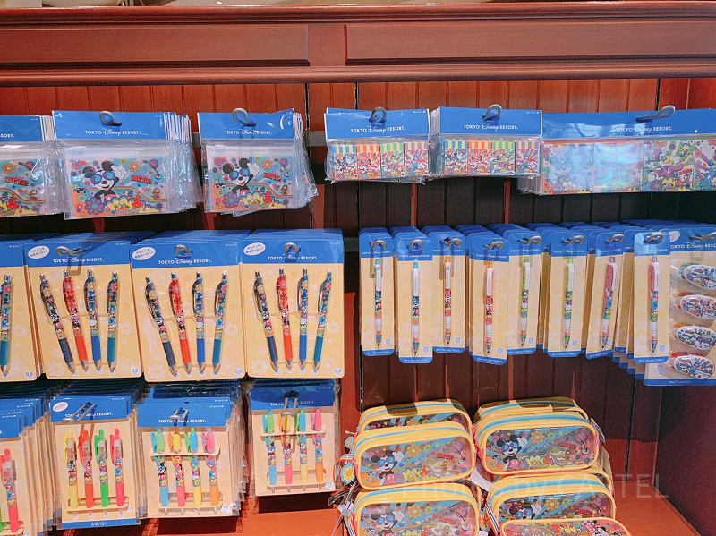 ディズニー文具まとめ Disney ディズニー 】文房具まとめ売り②！！ シャーペン 色ペン