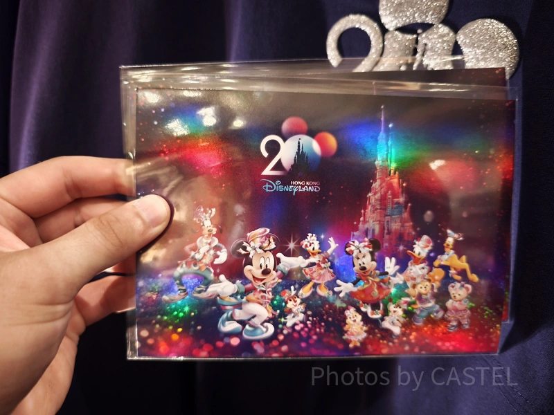 香港ディズニーランド20周年 記念グッズセット HKDL20th】香港ディズニーランド・リゾート20周年：300点以上の20周年