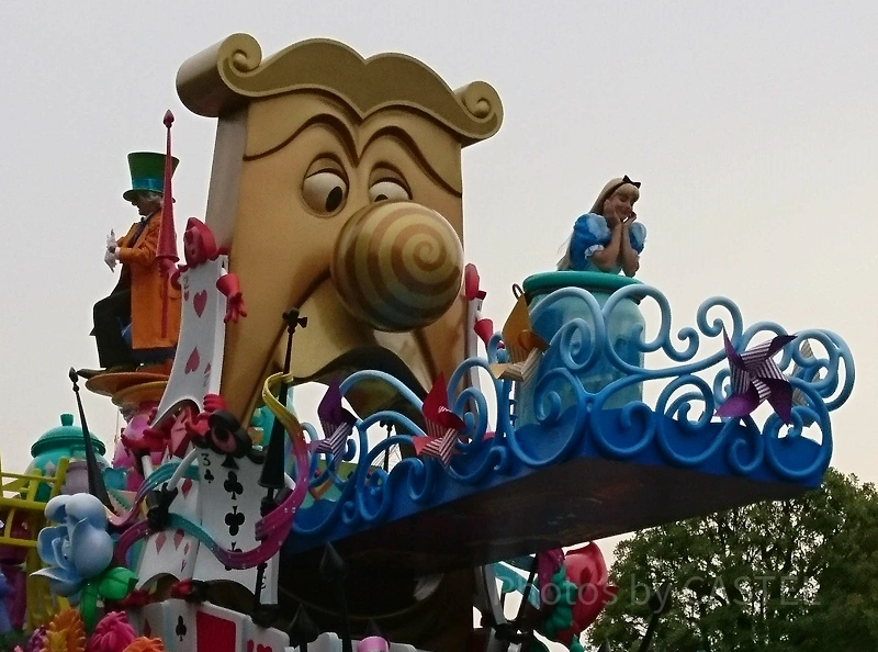 マッドハッター】「ふしぎの国のアリス」のいかれ帽子屋を解説